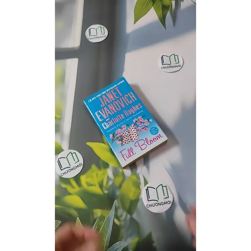 Full Bloom - Janet Evanovich & Charlotte Hughes 1027582