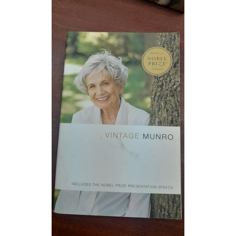 VINTAGE MUNRO - ALICE MUNRO 280016