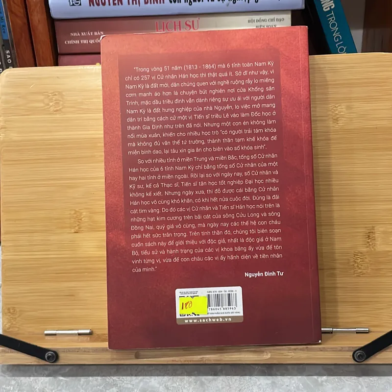 tiểu sử và Hành  Trang các Nhà Khoa Bảng Hán Học Nam Bộ 604225
