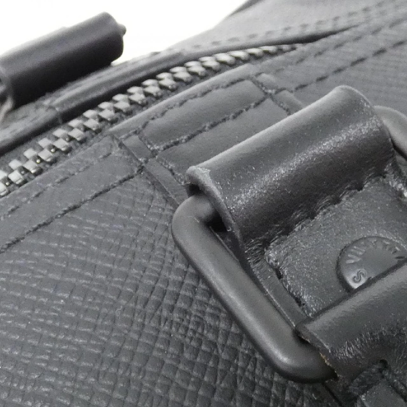 Túi du lịch Louis Vuitton Taiga Màu cầu vồng Bandoulière 50cm M30345 - Hàng hiệu Chính hãng 771326