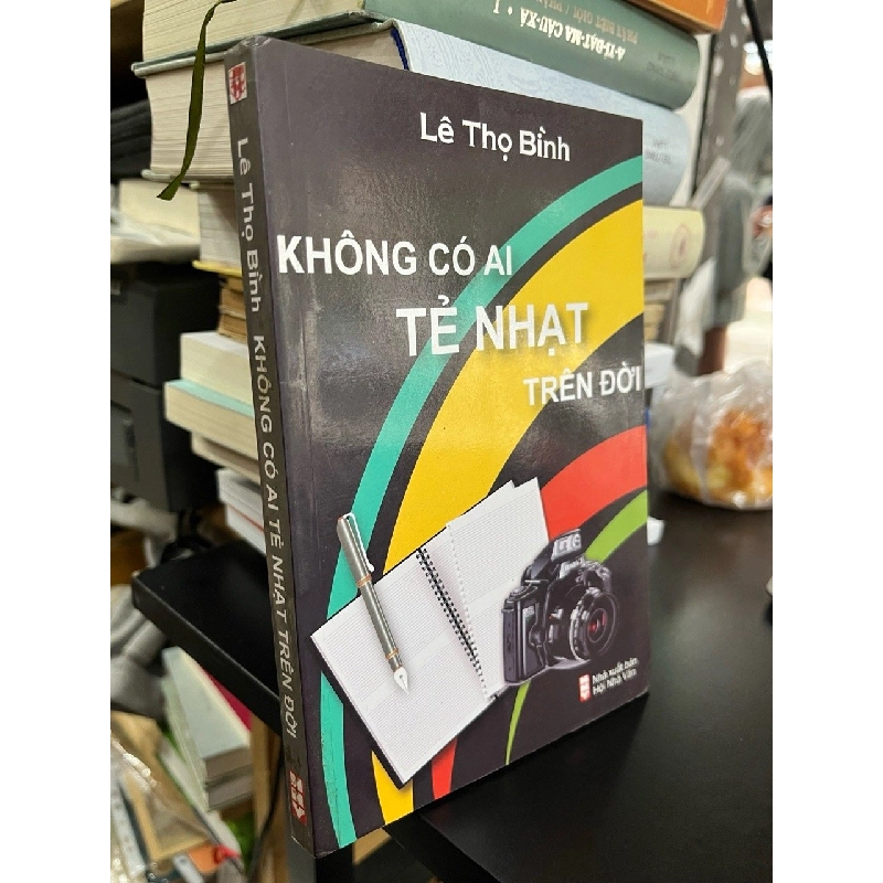 Không có ai tẻ nhạt trên đời - Lê Thọ Bình 533712