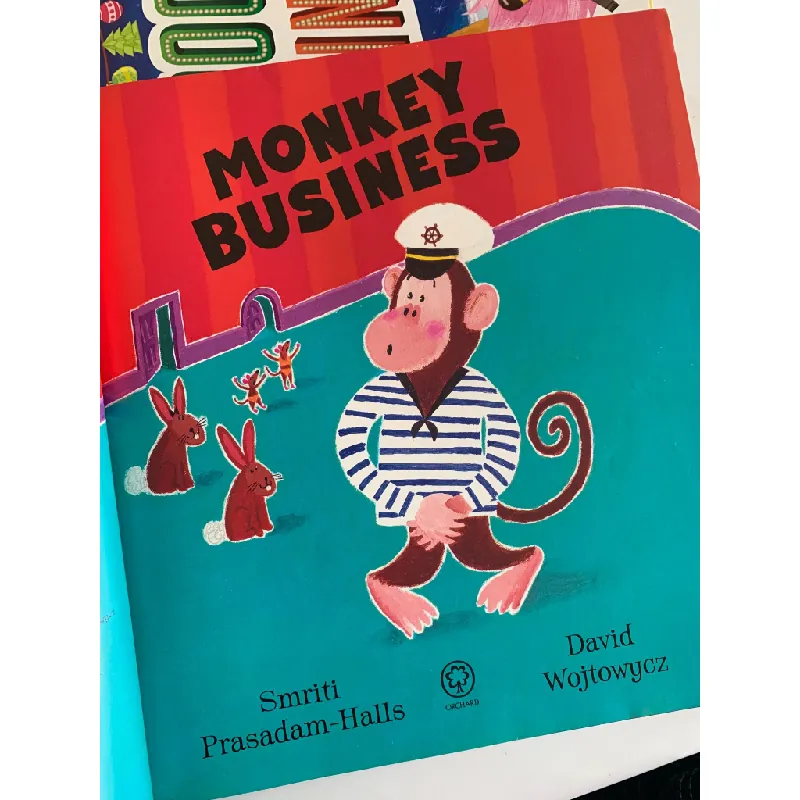 Monkey Business – Smriti Prasadam-Halls & David Wojtowycz 561094