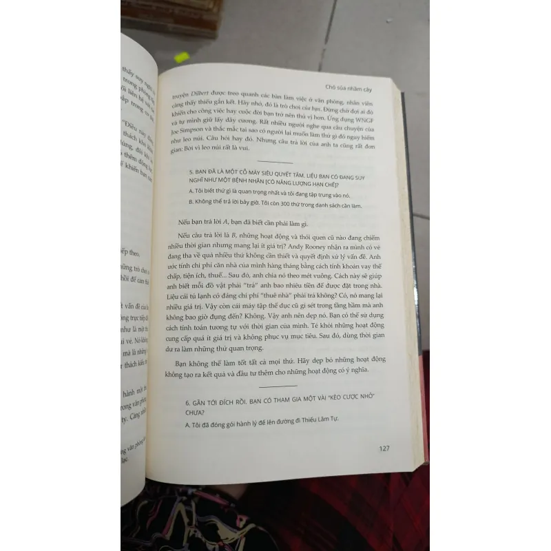 CHÓ SỦA NHẦM CÂY - PHẠM QUỐC KHÁNH 738867