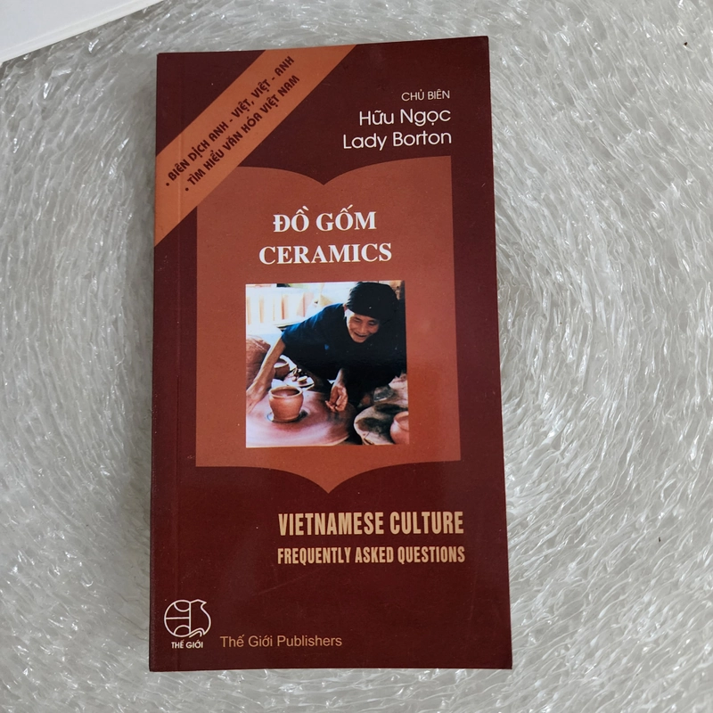 Đồ gốm Ceramics | Hữu Ngọc chủ biên | song ngữ Anh Việt 541979
