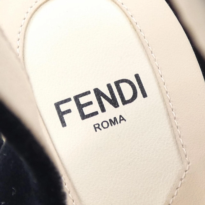 Giày sandal FENDI - Hàng hiệu Authentic 828689
