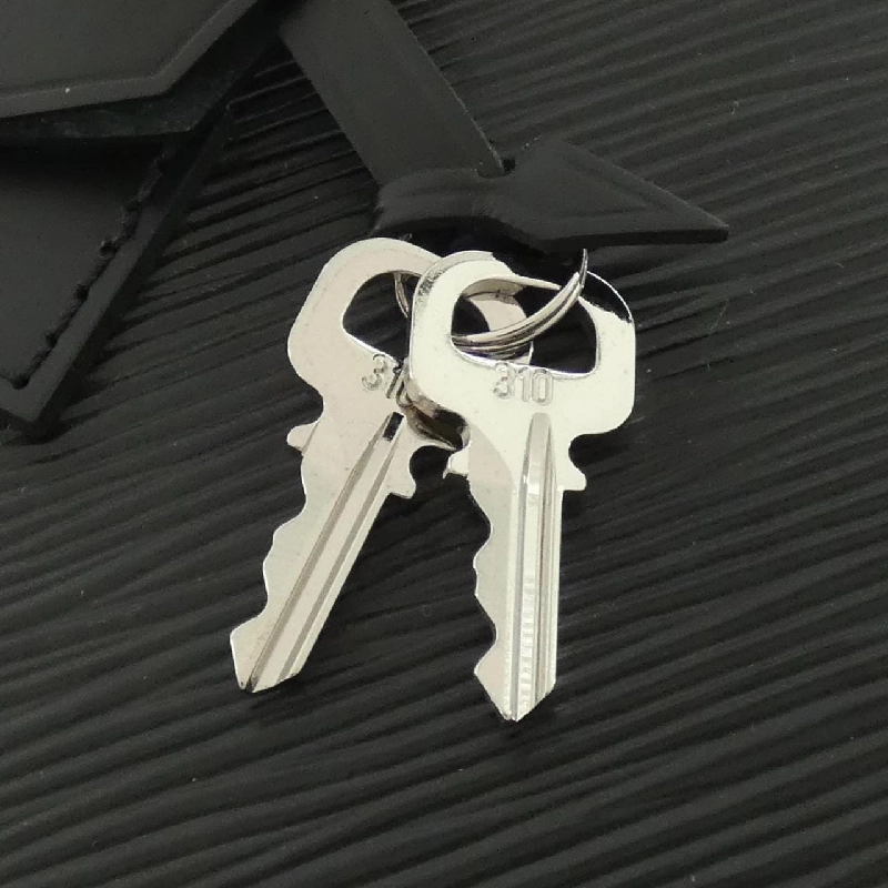 Túi Louis Vuitton Epi Alma BB M59217 618408