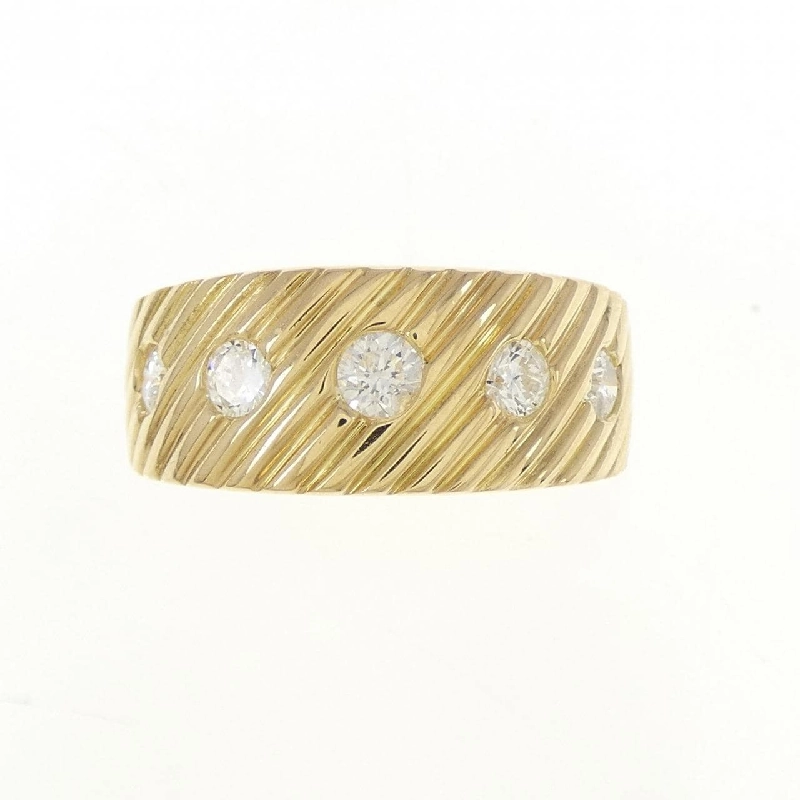 Nhẫn kim cương 18CTYG 670703