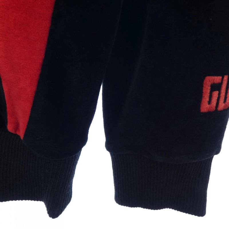 Áo khoác GUCCI - Hàng hiệu Authentic 900738