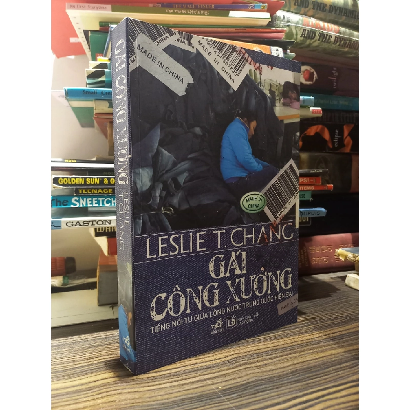 Gái công xưởng - Leslie T.Chang 412901