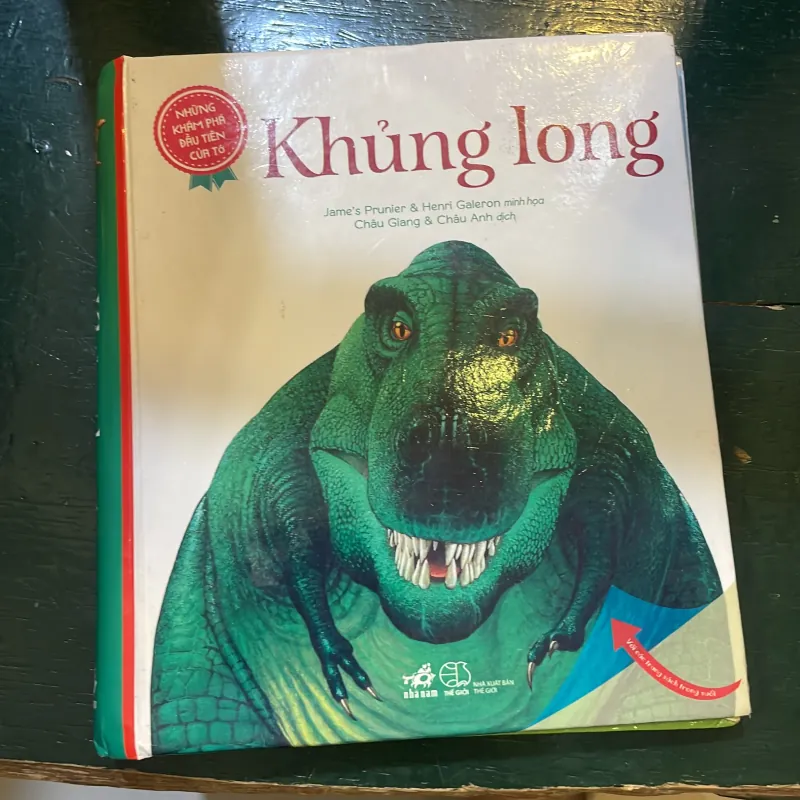 Những khám phá đầu tiên của tớ : KHỦNG LONG - sách tương tác - nhã nam  1027432