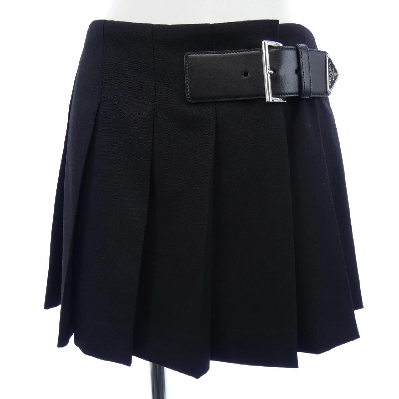 Chân váy logo tam giác PRADA P123UE S221 155E 649254