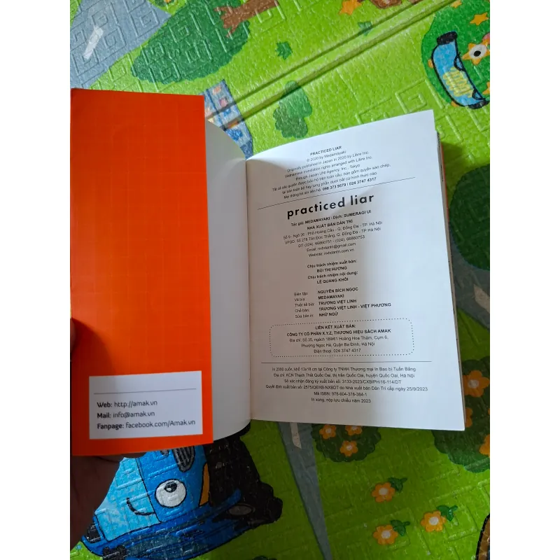 Practiced Liar ( Kẻ nói dối lão luyện) 1020104