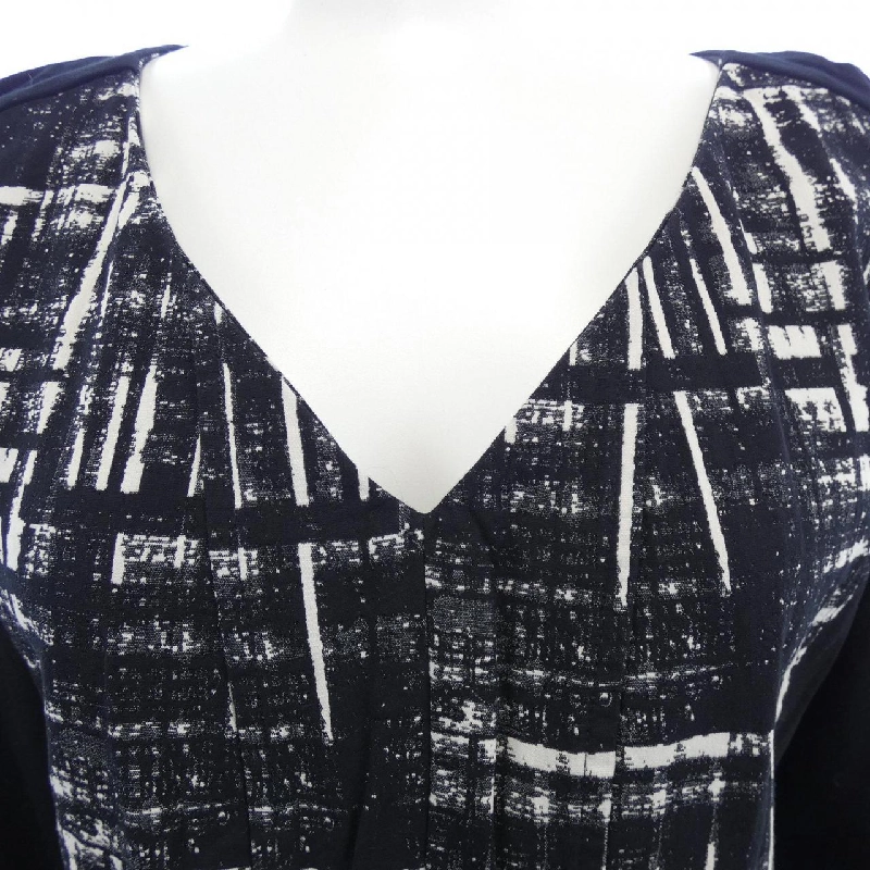 【Mã giảm giá】I BLUES Đầm 653030