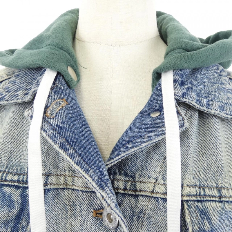 MIU MIU GWB063 1VZS Áo khoác denim - Hàng hiệu Authentic 821610