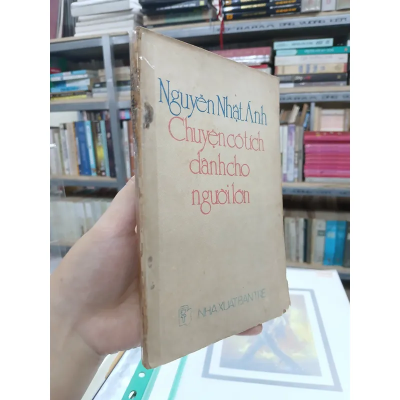 TRUYỆN CỔ TÍCH DÀNH CHO NGƯỜI LỚN - NGUYỄN NHẬT ÁNH 740056