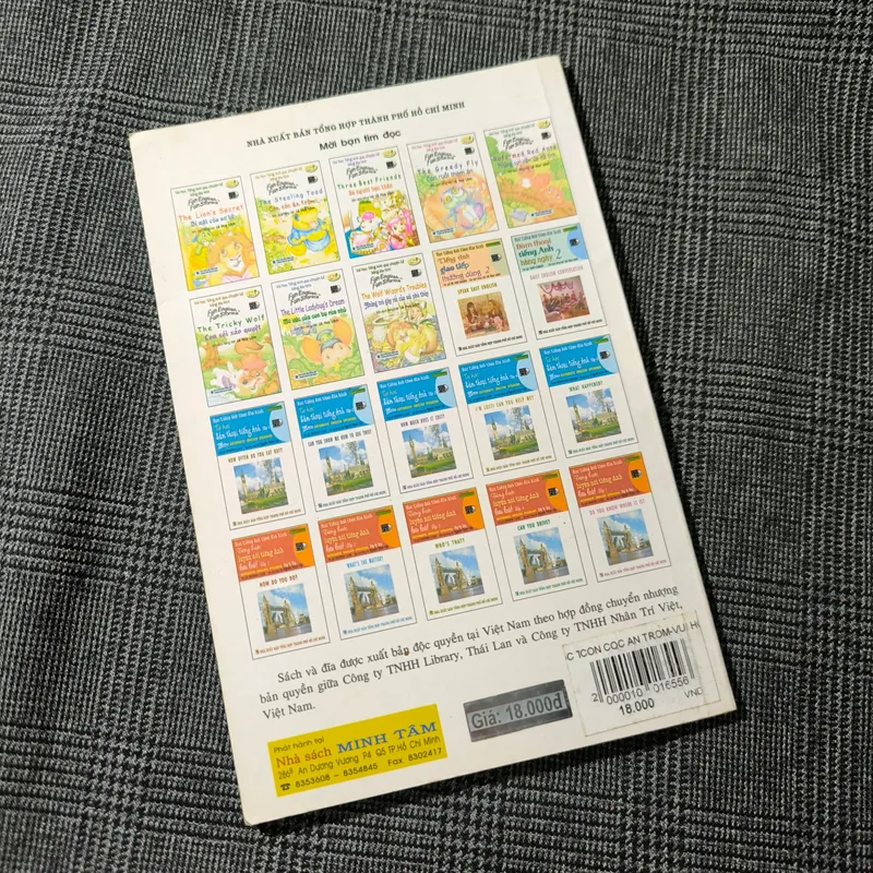 (Song ngữ Anh-Việt) The Stealing Toad (Con cóc ăn trộm) - Lê Huy Lâm (dịch giả) 697726