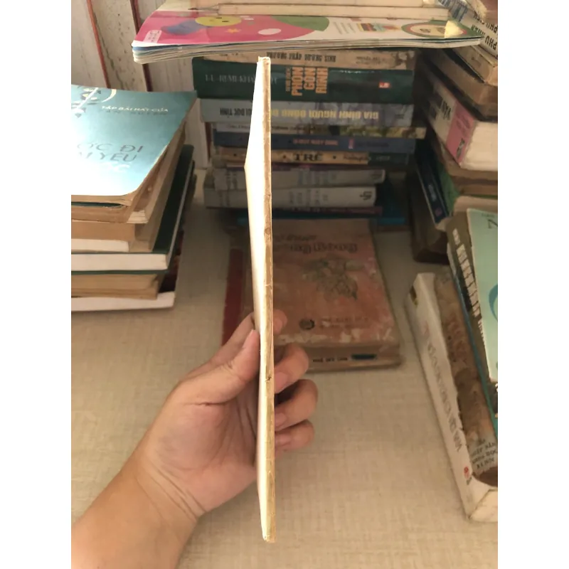 Tập ca khúc Cảm xúc tháng mười-Nguyễn Thành 960282