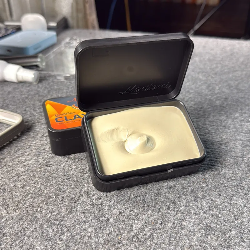 Sáp vuốt tóc Clay Wax - Menitems Pass lại cho ae nào cần 646012