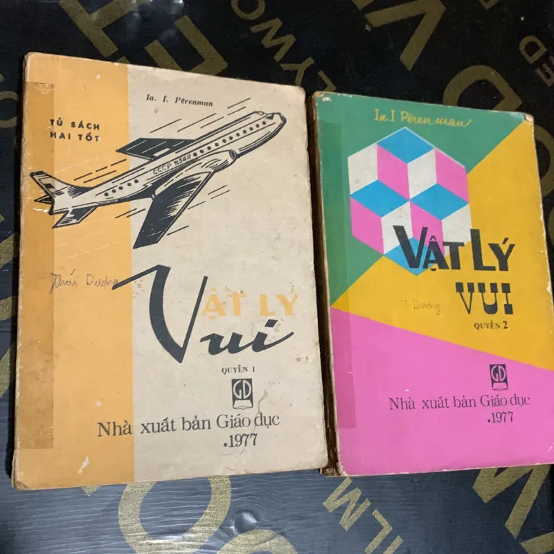 Vật lí vui, 2 tập, in năm 1977 927777