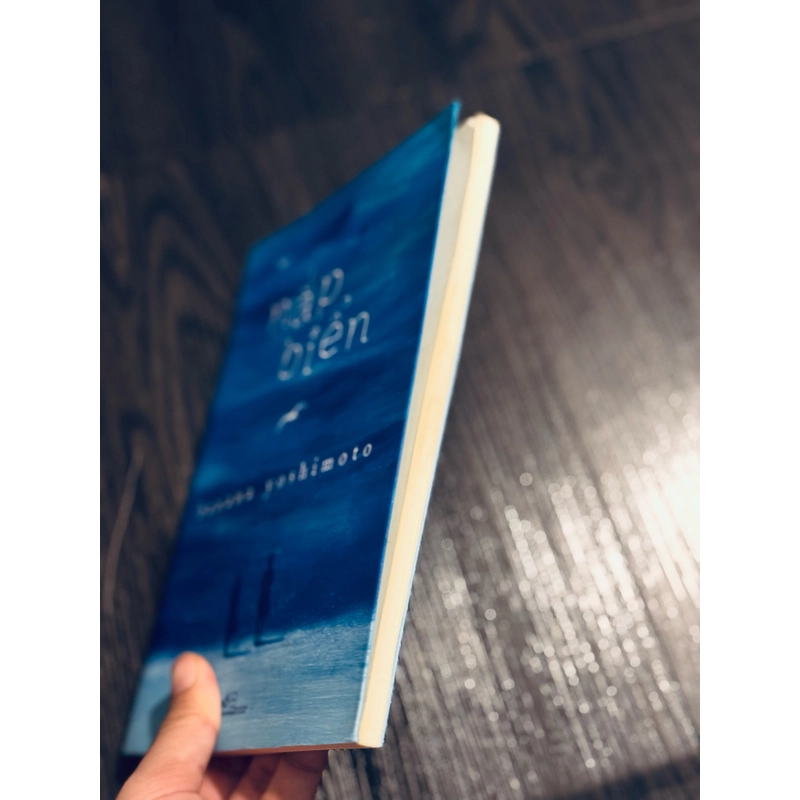 Nắp biển - Banana Yoshimoto 471890