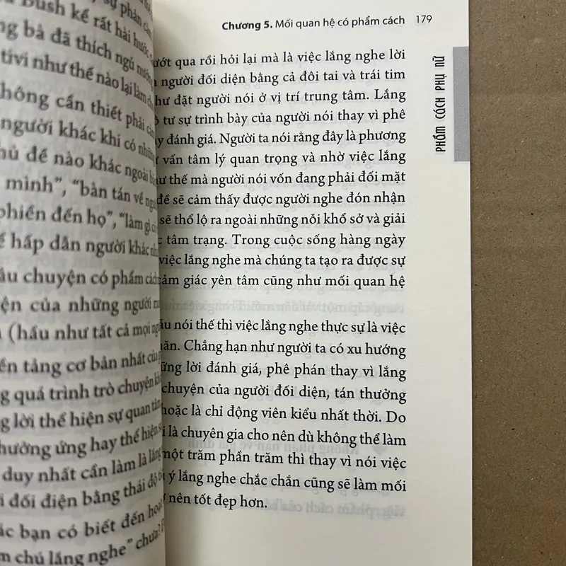 Phẩm cách phụ nữ 569381