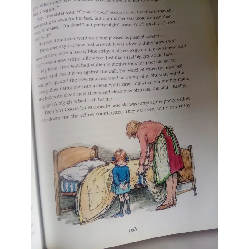 The Complete My Naughty Little Sister Storybook 1002078