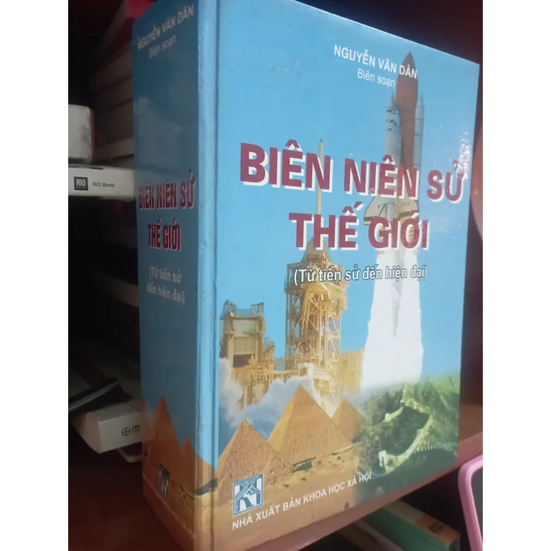 Biên niên sử thế giới 707088