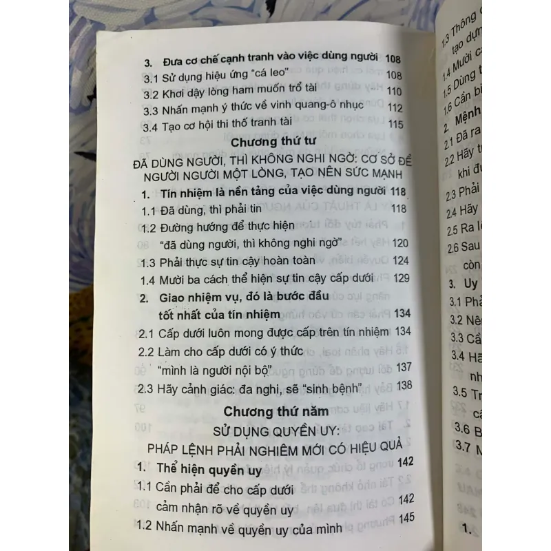 Thuật Dùng Người - Nhiệm Trị Thao & Thiên Thư 928037