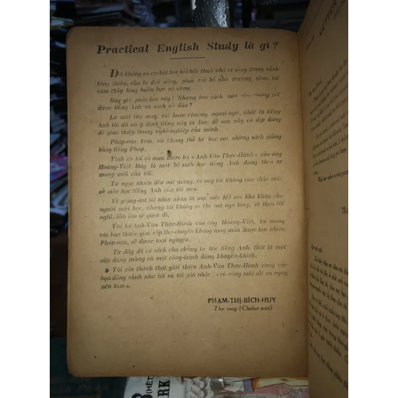 Anh văn thực hành bộ hai - Hoàng Việt 1046916