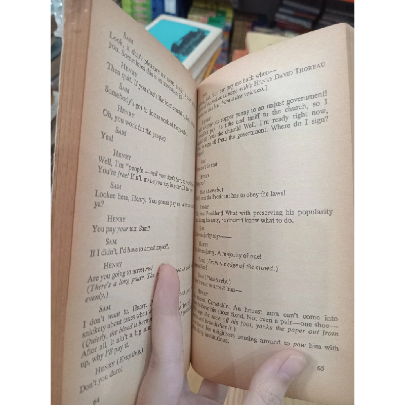 The night Thoreau spent in jail - Jerome Lawrence and Robert E.Lee 521899