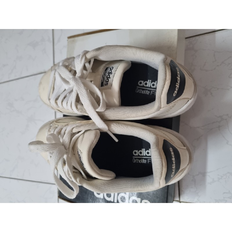 Giày Adidas chính hãng size 37 (6.5 US) 794