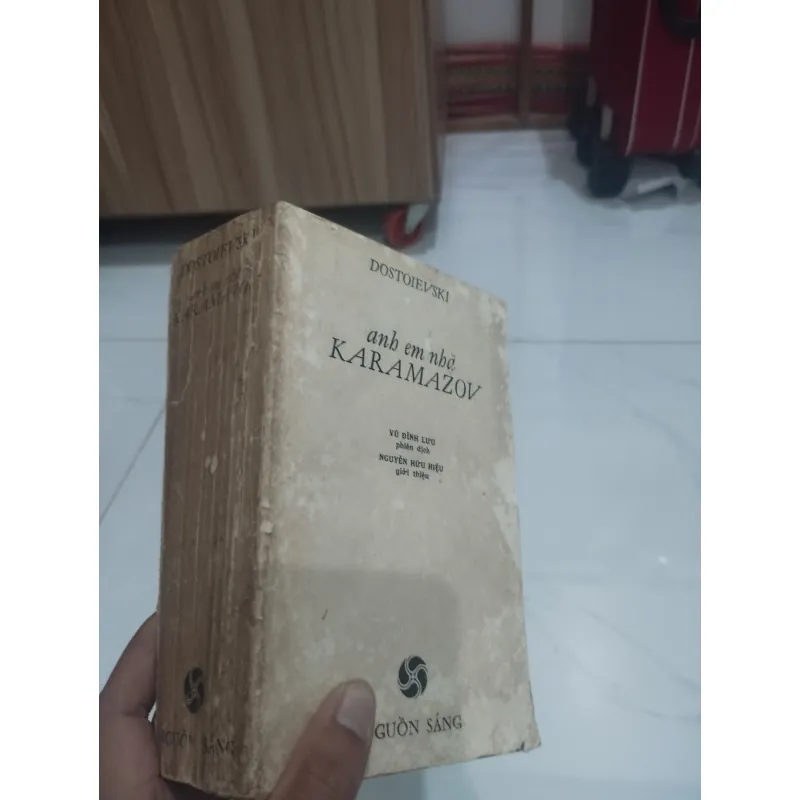 Anh em nhà karamazov- nguồn sáng  929655