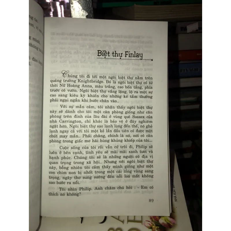 Chúa đảo xa - Victoria Holt 994657