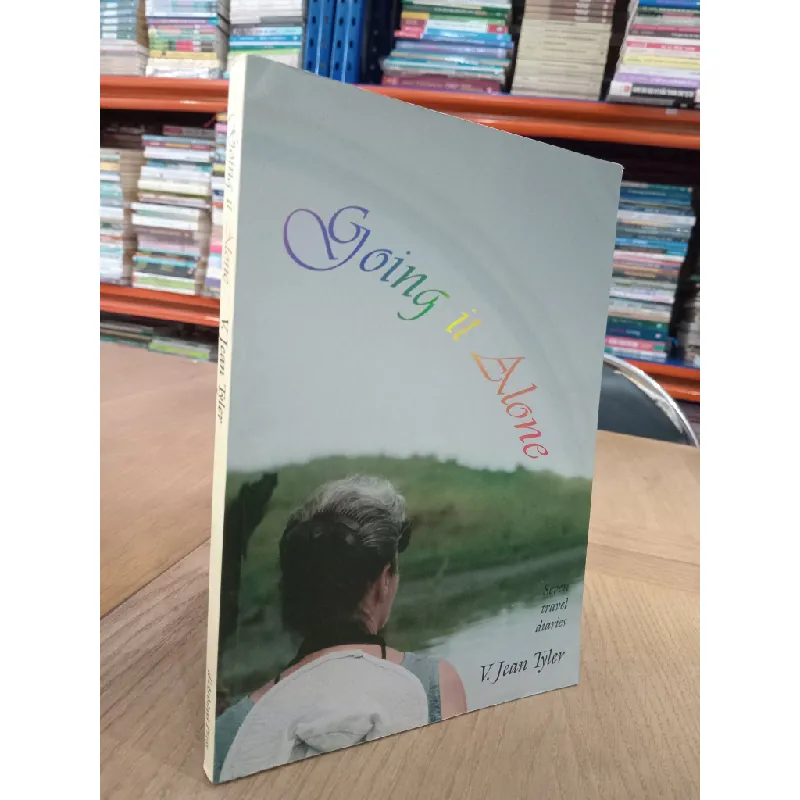 Going it alone - V. Jean Tyler 565057