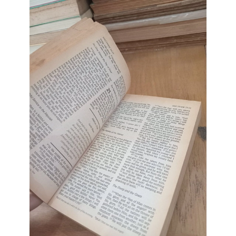 Everyone can receive the gift - New Testament 1004327