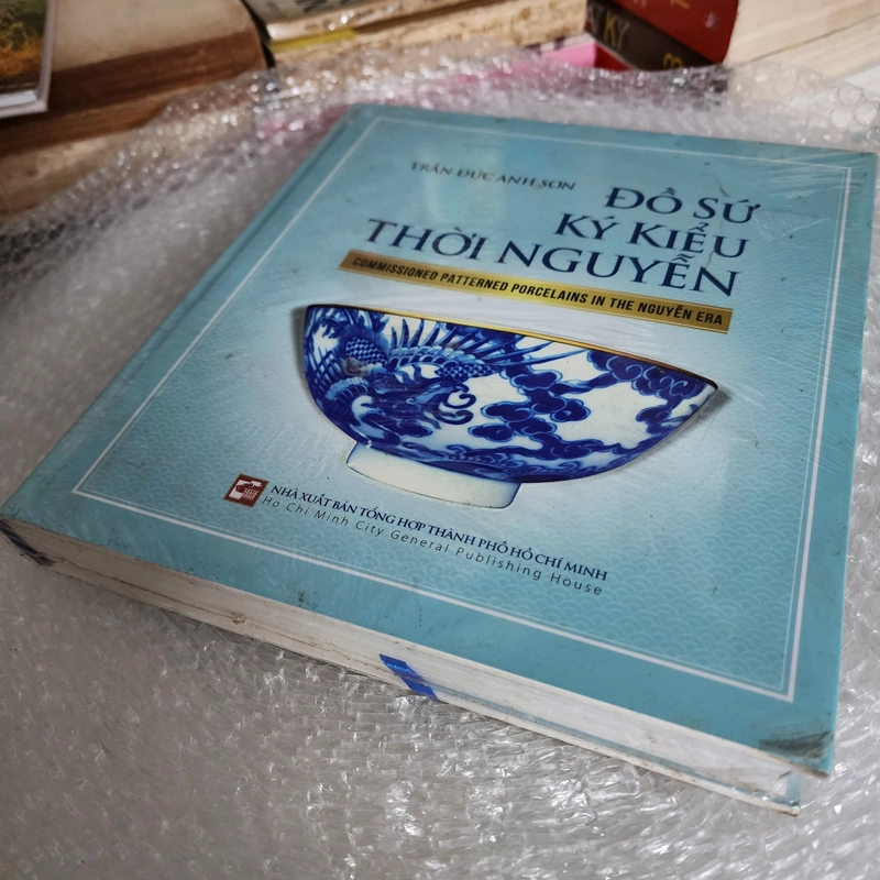 Đồ sứ ký kiểu thời Nguyễn | bìa cứng in màu nguyên seal 418935