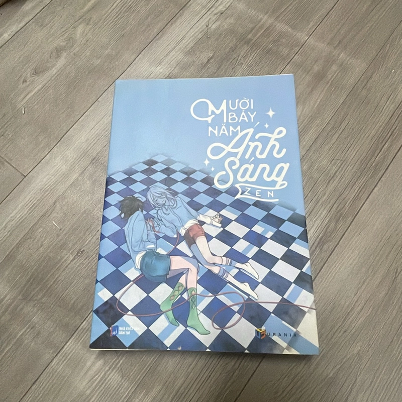 Mười Bảy Năm Ánh sáng 329188