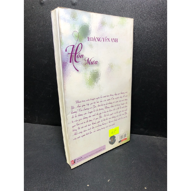 [59K/kg] Hôn mưa 2011 hoàng Yến Anh mới 80% ố (văn học , truyện ngắn) HCM2912 364467