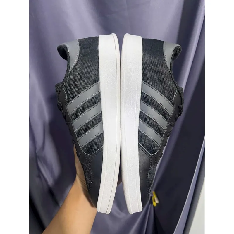 Giày chính hãng  702881