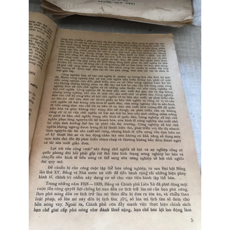 Lịch sử thế giới hiện đại quyển 1 tập 2 1001020