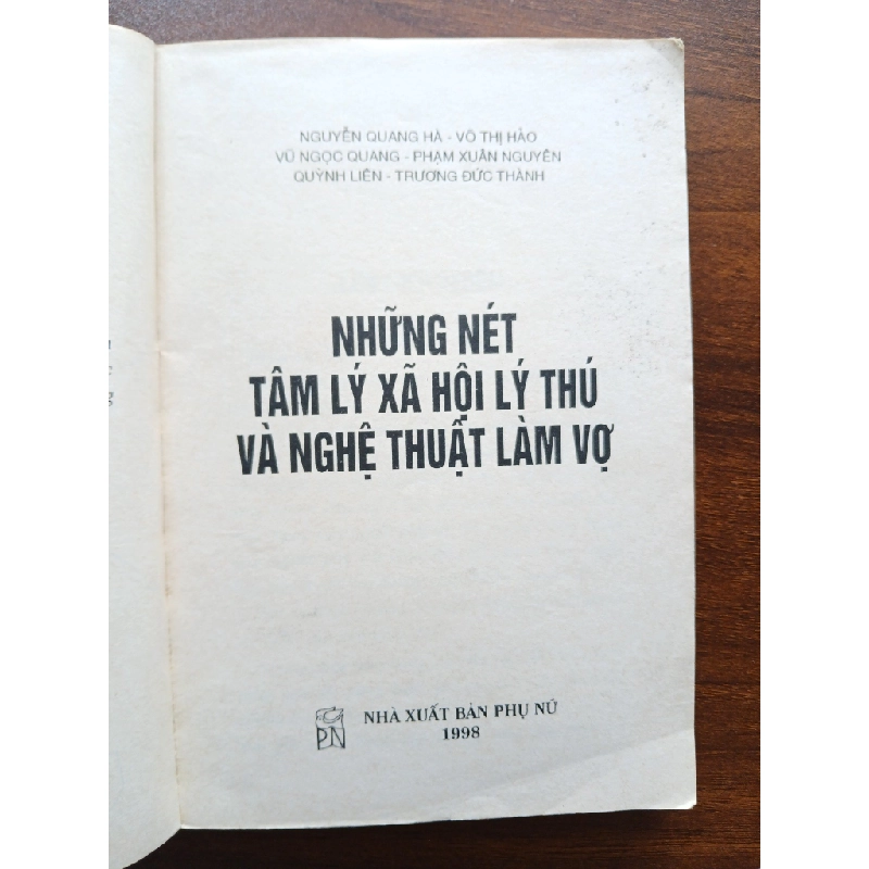 Những nét tâm lý xã hội lý thú & nghệ thuật làm vợ - NXB. Phụ Nữ 537797