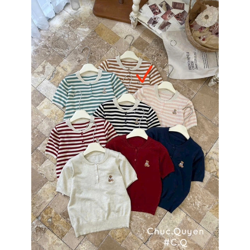 Áo Len nữ QC hàng new in hình con gấu màu kẻ nâu 40-62kg 546753