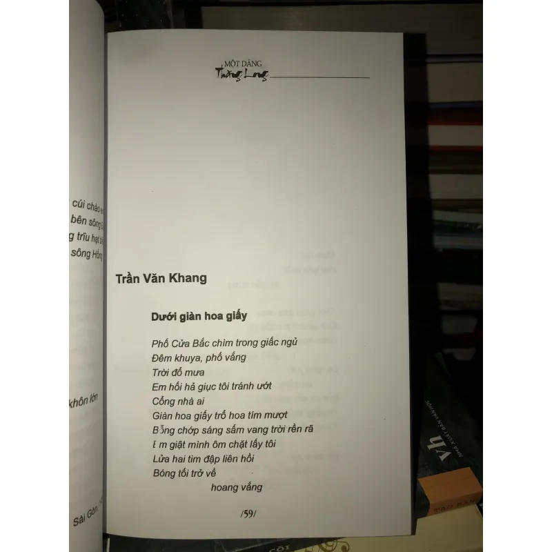 Một dáng Thăng Long  1018649