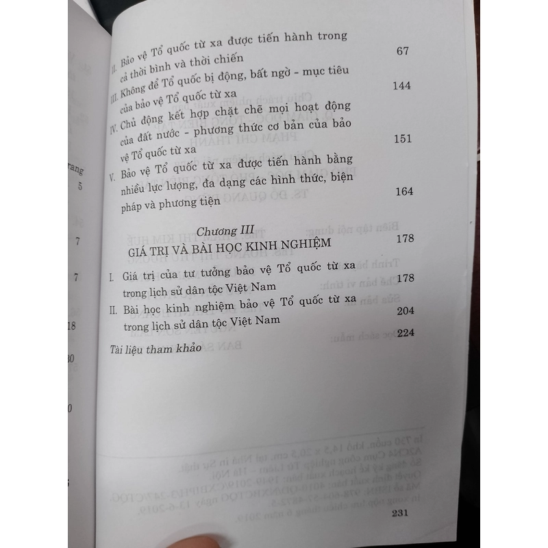 TƯ TƯỞNG BẢO VỆ TỔ QUỐC TỪ XA TRONG LỊCH SỬ DÂN TỘC VIỆT NAM  529387