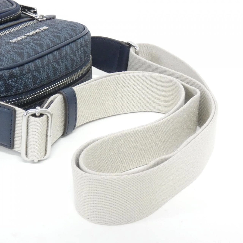 【Sản phẩm mới】Michael Michael Kors JET SET ITEM 35T4STTC6B Túi đeo vai 613770