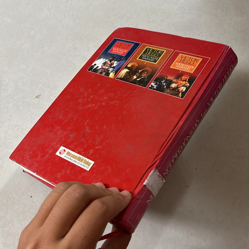 Những người khốn khổ (Tập 3 - bìa cứng) - Victor Hugo 507794