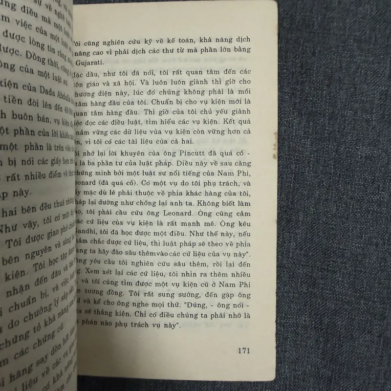 Tự thuật - M.K. Gandhi 751745