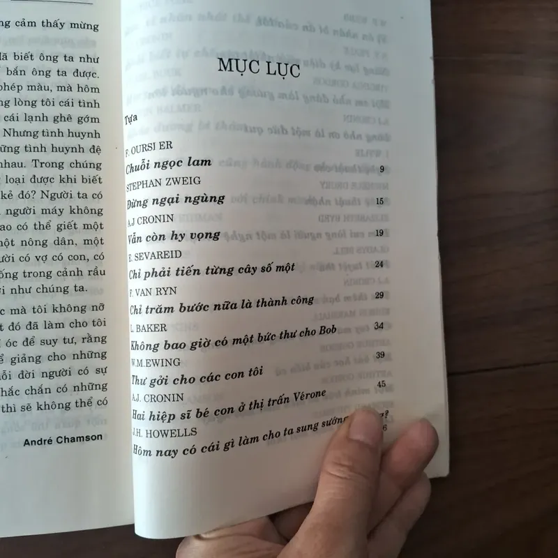 Ý cao tình đẹp - Nguyễn Hiến Lê dịch 557761