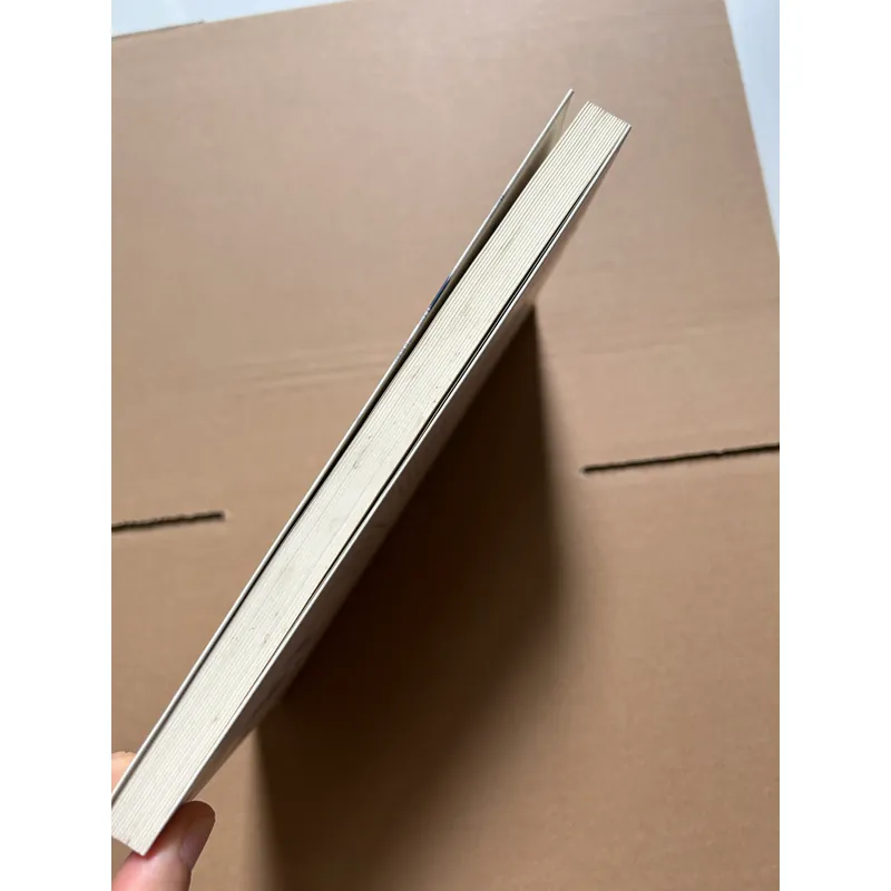 Bước chân chậm lại giữa thế gian vội vã 704054