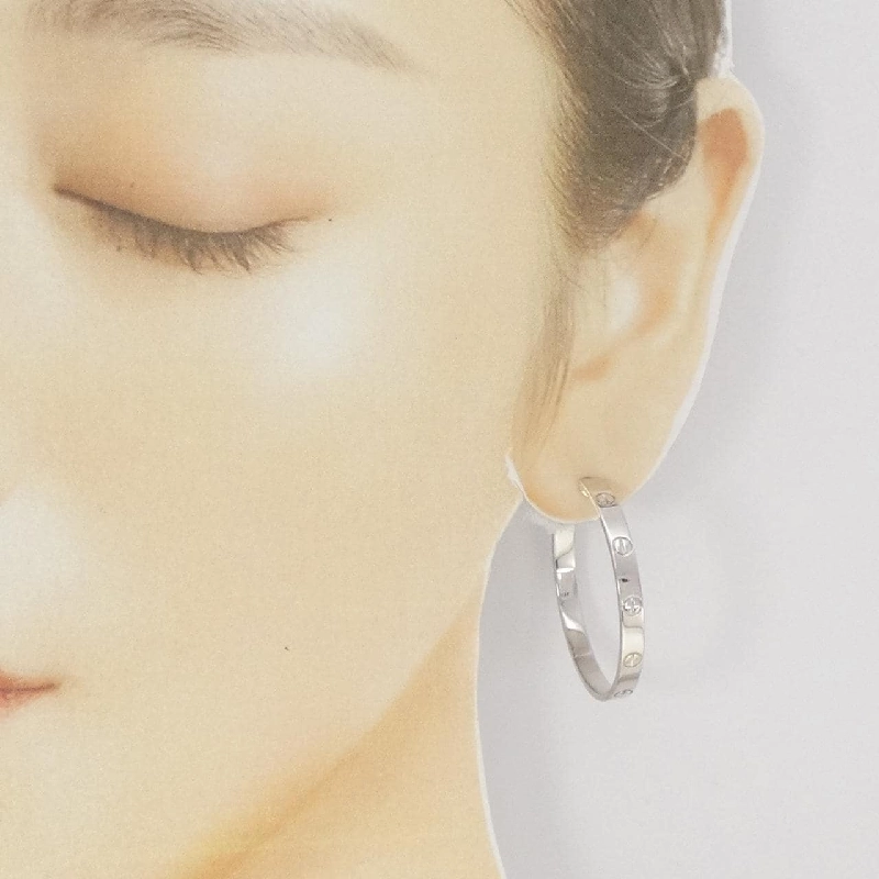 Bông tai Cartier Love 666054